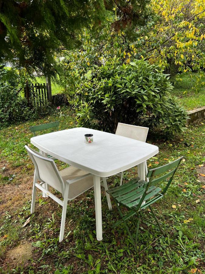 Les Cantinieres - Bourgoin Jallieu - Jardin Prive Ruy-Montceau Exterior photo